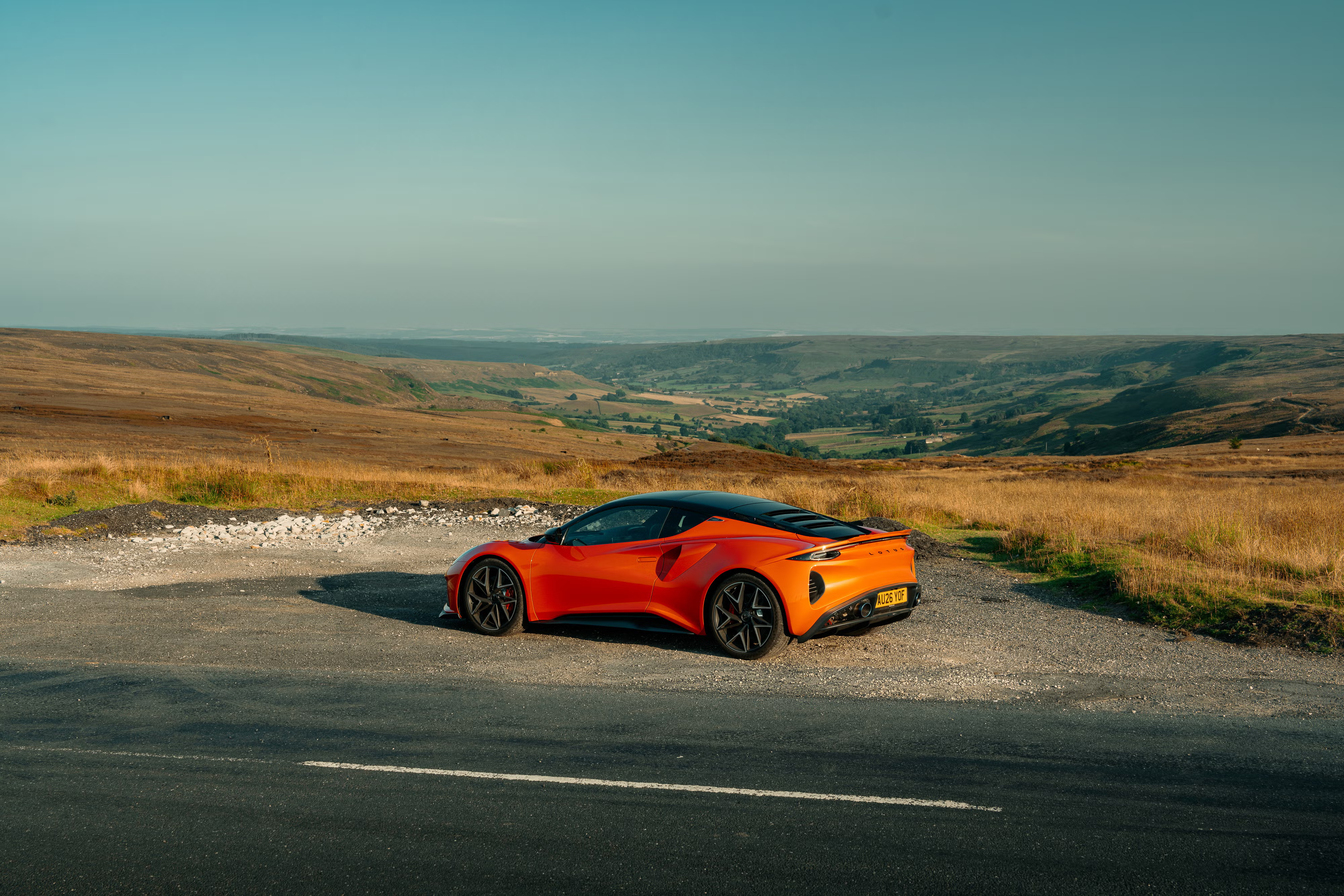 Lotus Emira